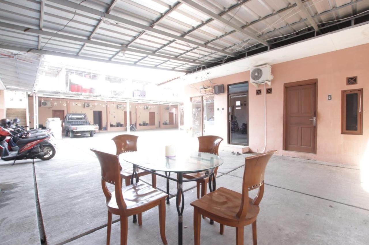 Oyo 91490 Hotel Rumah Kita Cirebon Exterior foto